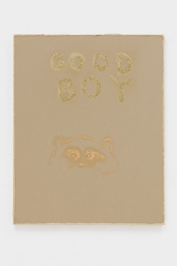 Philipp Timischl, GOOD BOY (Brown, Naples, Yellow, Gold), 2019, Canvas on wooden board, oil, glitter, 100 x 70 x  5 cm | Courtesy: Galerie Emanuel Layr, Vienna/Rome