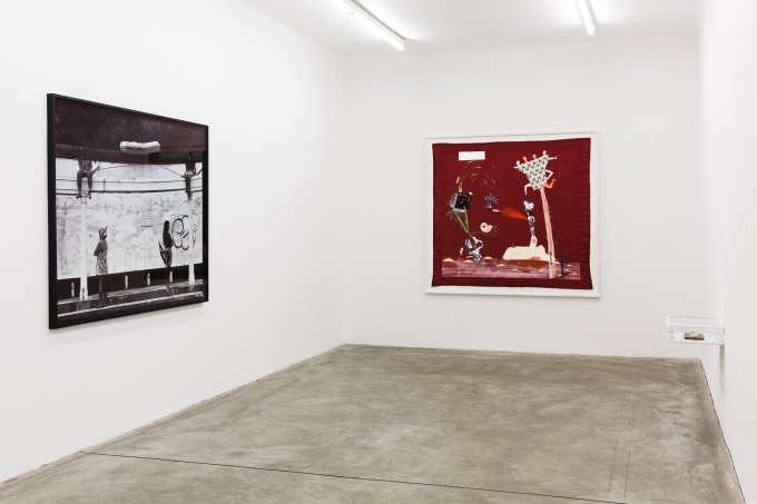 Nilbar Güreş, Ausstellungsansicht, Galerie Martin Janda, 2019  | Courtesy Galerie Martin Janda, Wien | Foto: Anna Konrath