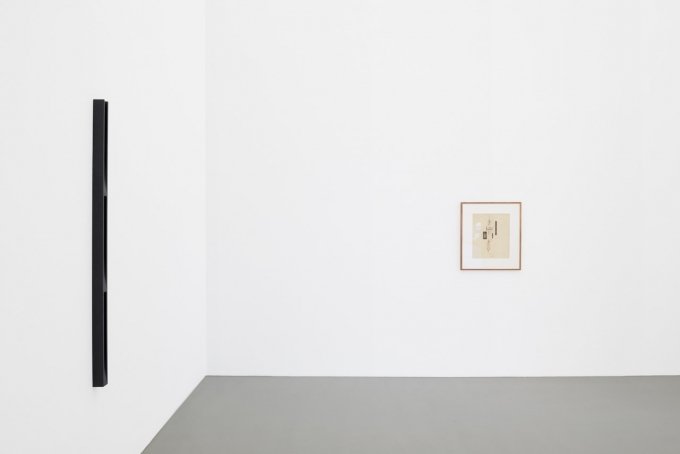 Curated by Florian Pumhösl, 2019, Ausstellungsansicht, Galerie Meyer Kainer, Wien