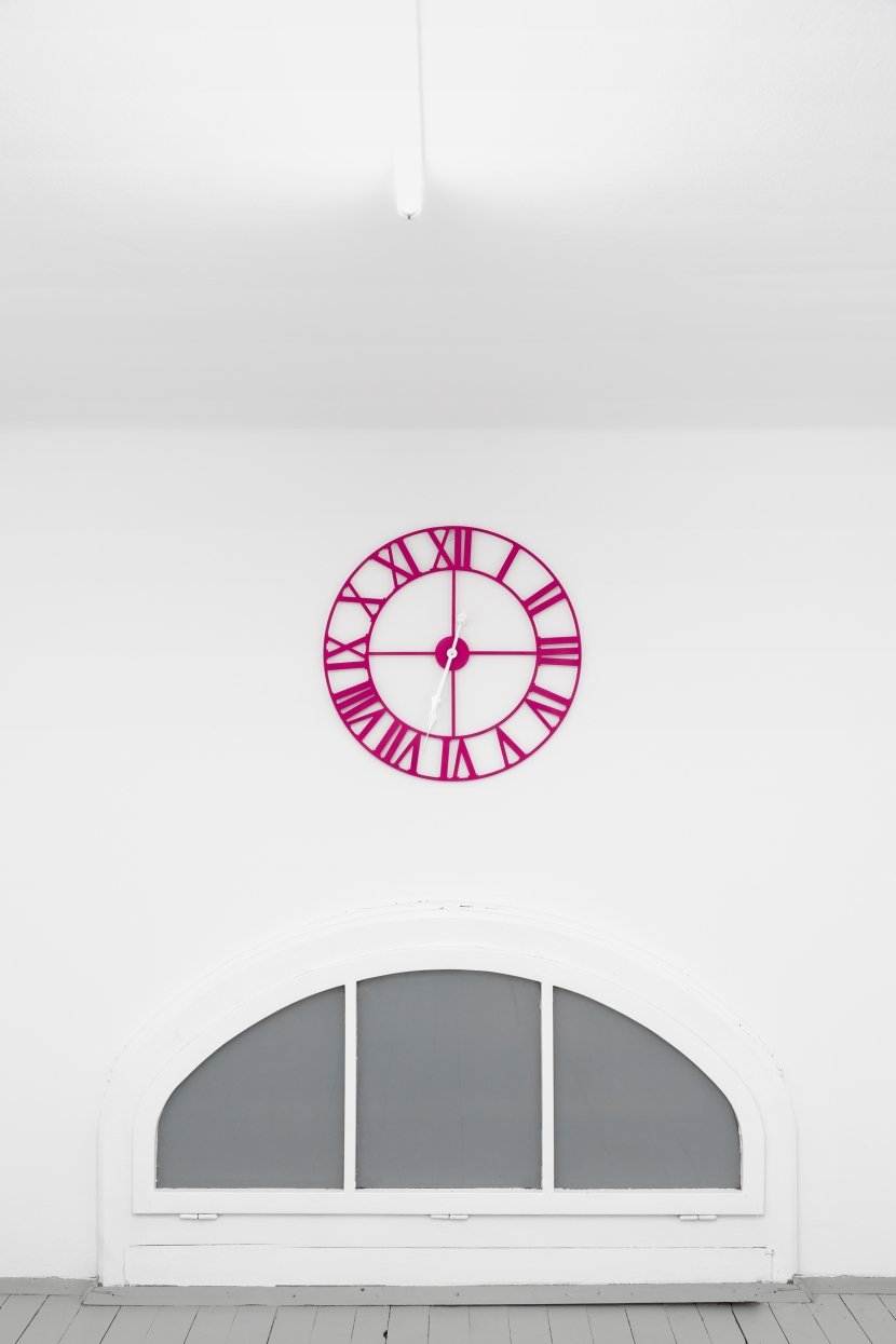 Julius Pristauz: Pink clock (2x12), 2019. Roman clock, spray paint, 60 x 60 cm