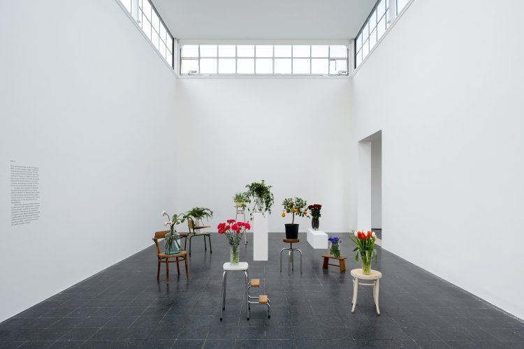 Anna Jermolaewa, The Penultimate, 2017, Installationsansicht, Austrian Pavilion, Biennale Arte 2024, Foto: Markus Krottendorfer und Bildrecht 