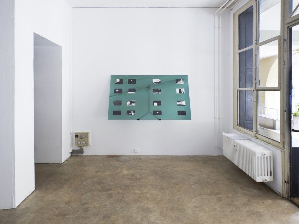 Mohamed Almusibli, A Beautiful Summer, exhibition view, Milieu, Bern, 2019 | Foto: James Bantone