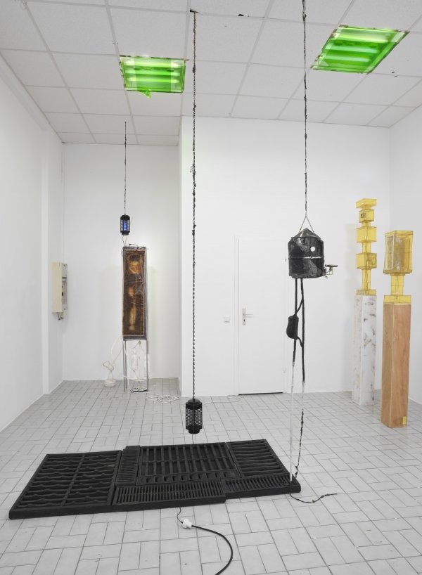 Anders Dickson, waterbound with smoky allies, 2018, Ausstellungsansicht, Oracle, Berlin