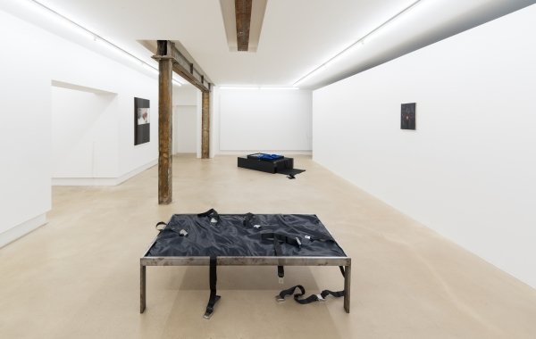 Barely Furtive Pleasures curated by Olivia Aherne, exhibition view, Nir Altman, Munich