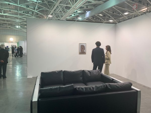 Galerie Emanuel Layr, Anna-Sophie Berger, Artissima 2019 / Present Future | Foto: © PARNASS