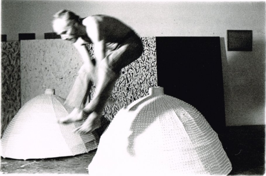 Tone Fink, Performance um 1990 | Foto: M. Greber