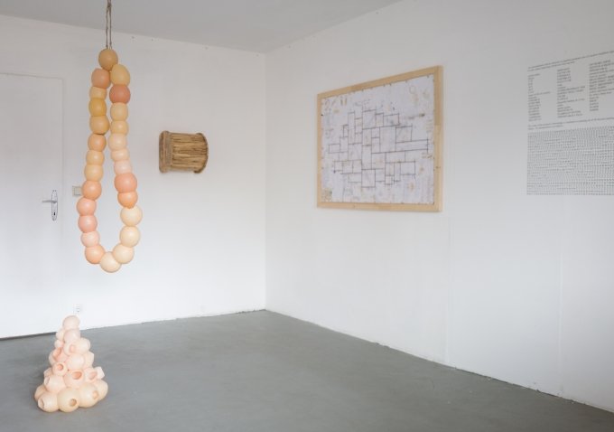 Gruppenausstellung, Honeycomb, 2018, Ausstellungsansicht, Liebhartsgasse 48, Wien