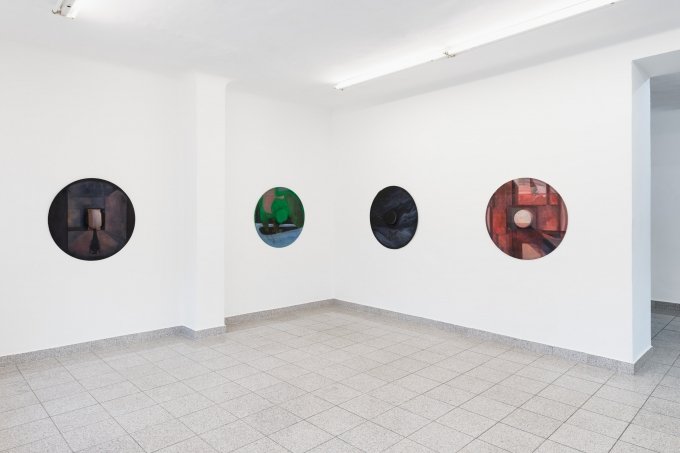 Melanie Ebenhoch, Hotel​, 2018, Ausstellungsansicht, Kevin Space, Wien