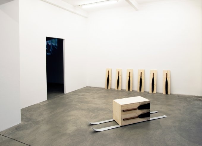 Roman Signer, Ausstellungsansicht 2020, Courtesy Galerie Martin Janda