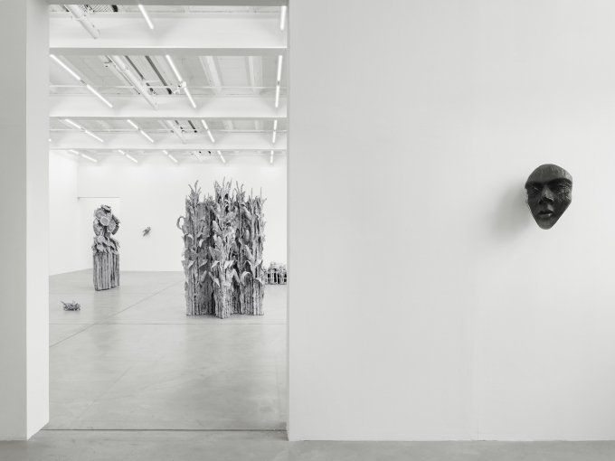 Jean-Marie Appriou, November, 2018, Ausstellungsansicht, Galerie Eva Presenhuber, Zürich