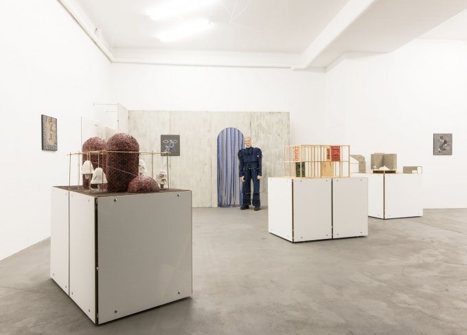 Stefan Fuchs, Neue Zentren, 2019, Ausstellungsansicht, Neuer Essener Kunstverein