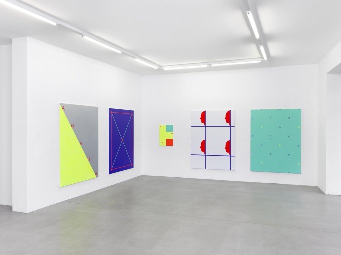 Nick Oberthaler, Topology, 2018, Ausstellungsansicht, Galerie Maria Bernheim, Zürich