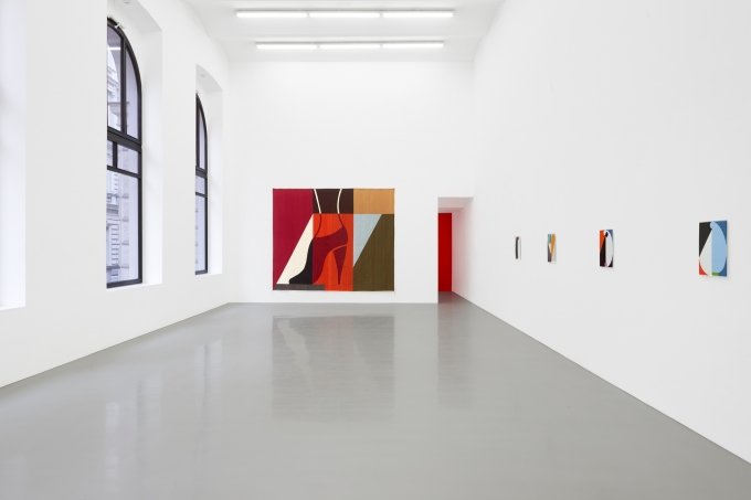 Ulrike Müller, Container Contained, 2019, Ausstellungsansicht, Galerie Meyer Kainer, Wien | Courtesy Galerie Meyer Kainer, Wien