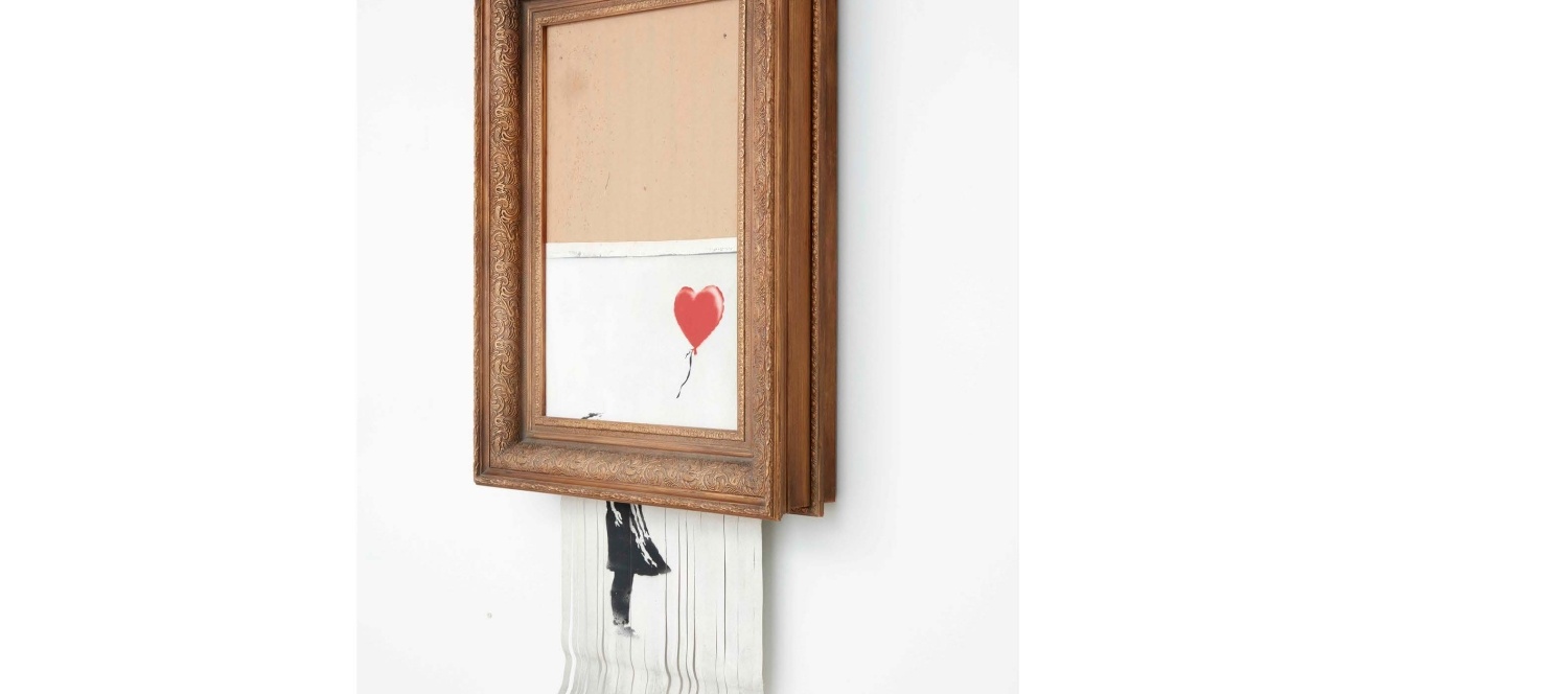 Banksy: Love is in the Bin, 2018, Sprayfarbe und Acryl auf Leinwand, 142 x 78 x 18 cm, Privatsammlung (Foto: Sotheby’s, © Banksy )